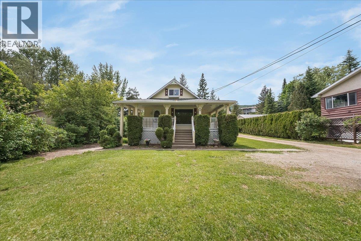 25 Davis Avenue - 6