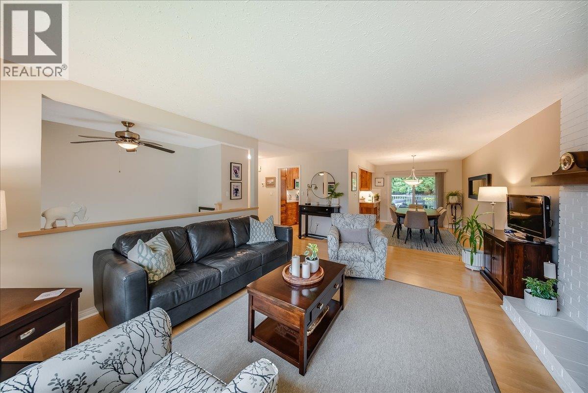 2321 McBride Street - 9