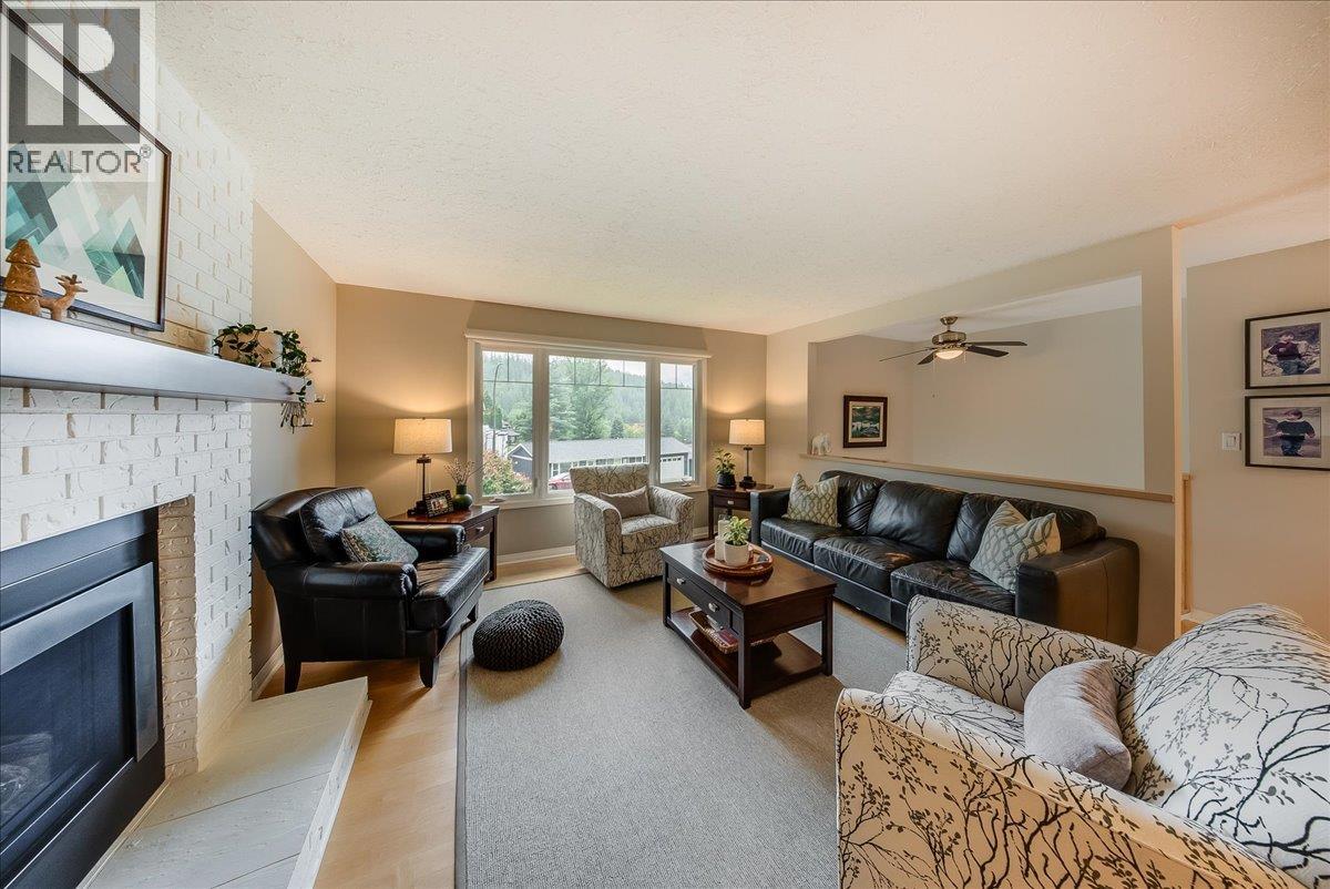 2321 McBride Street - 10