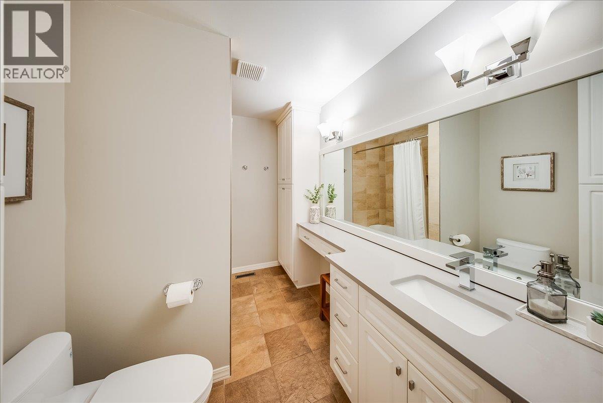 2321 McBride Street - 37