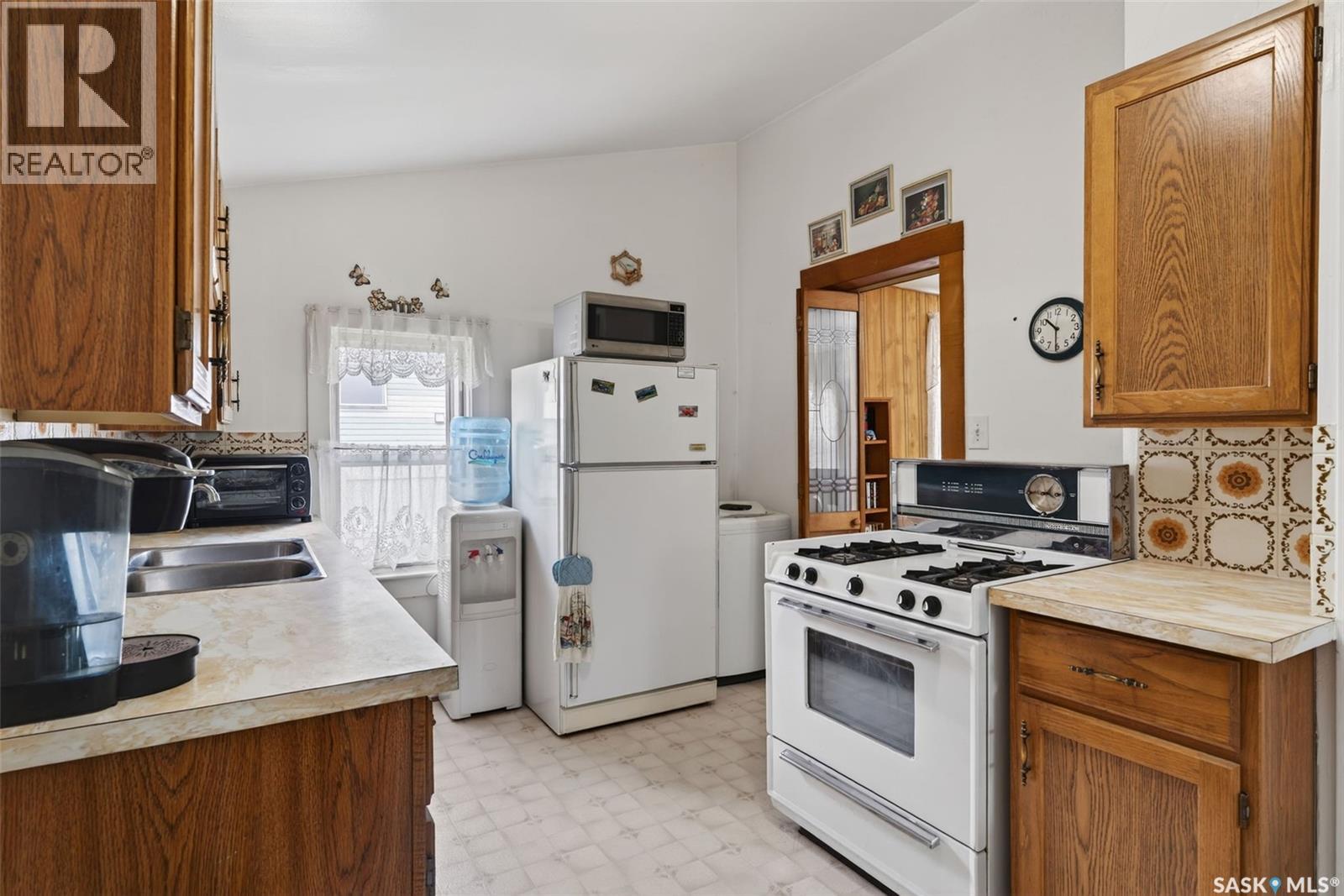 209 12th STREET E - 19