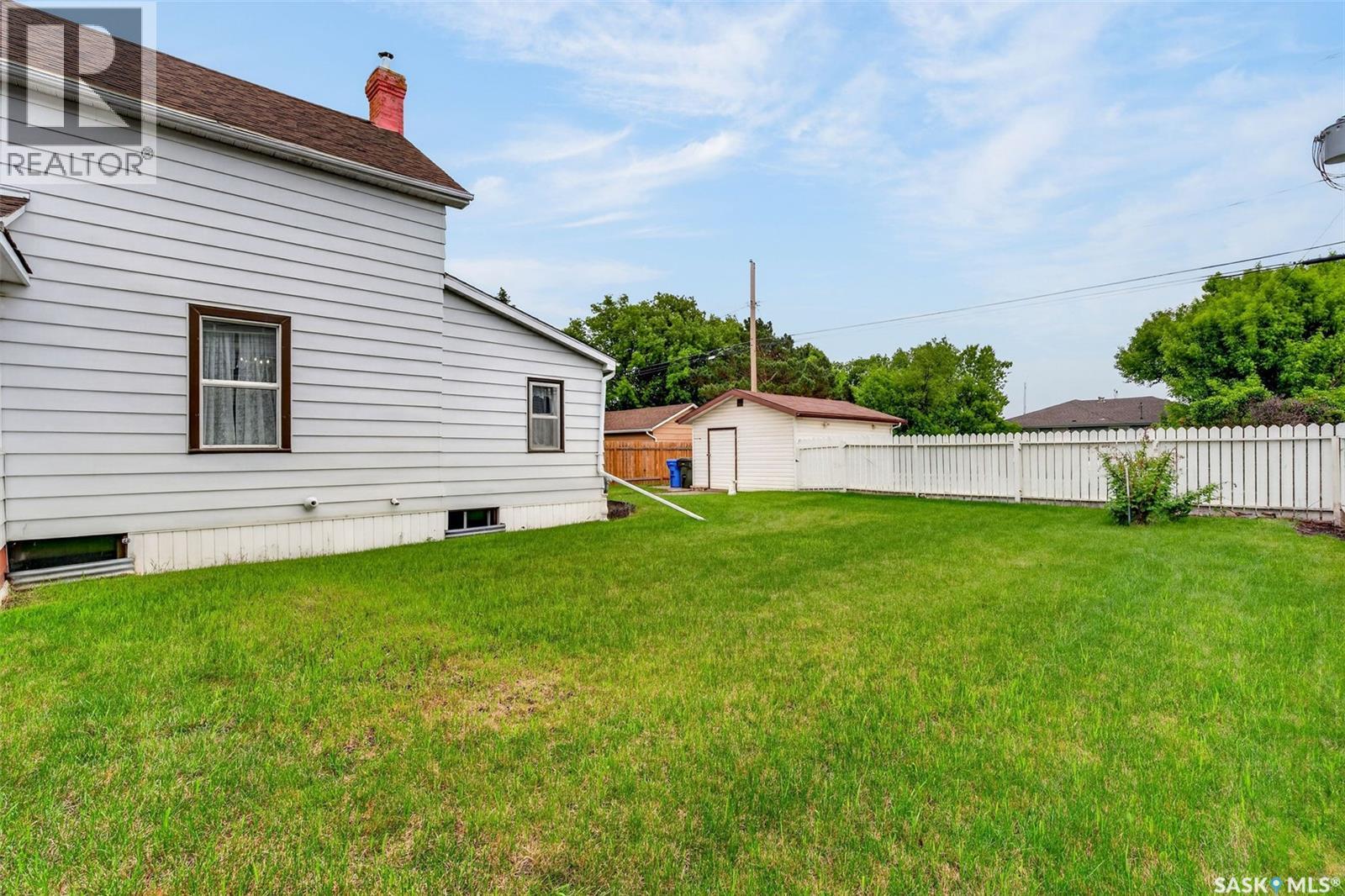209 12th STREET E - 36