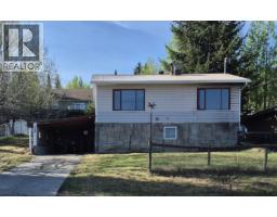 324 W 5th Street, Vanderhoof, BC V0J3A0 Photo 17