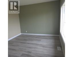324 W 5th Street, Vanderhoof, BC V0J3A0 Photo 13
