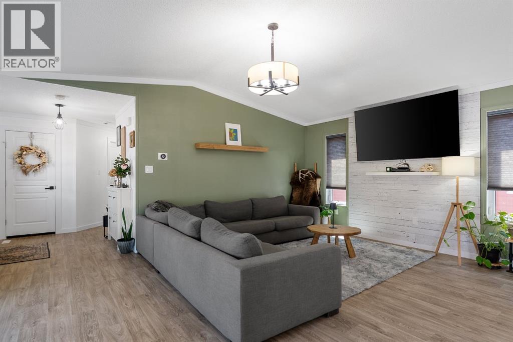 373 Mckinlay Crescent — photo 8