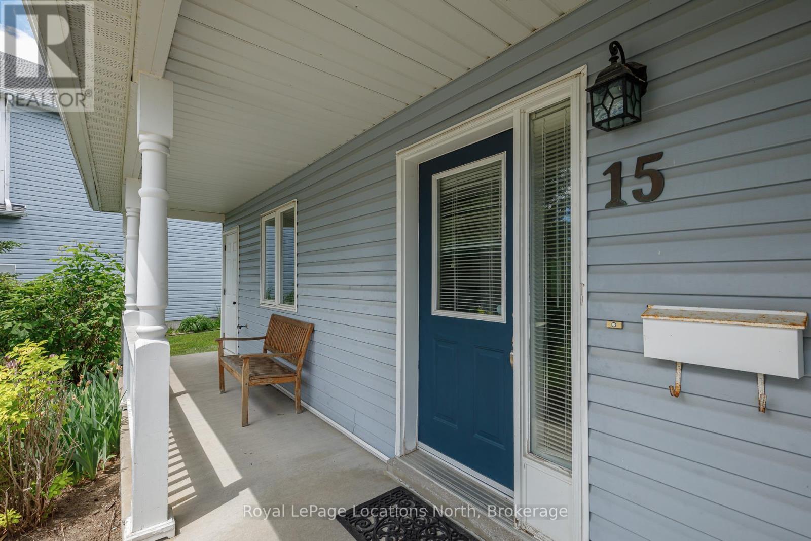 15 SUNDIAL COURT - 6