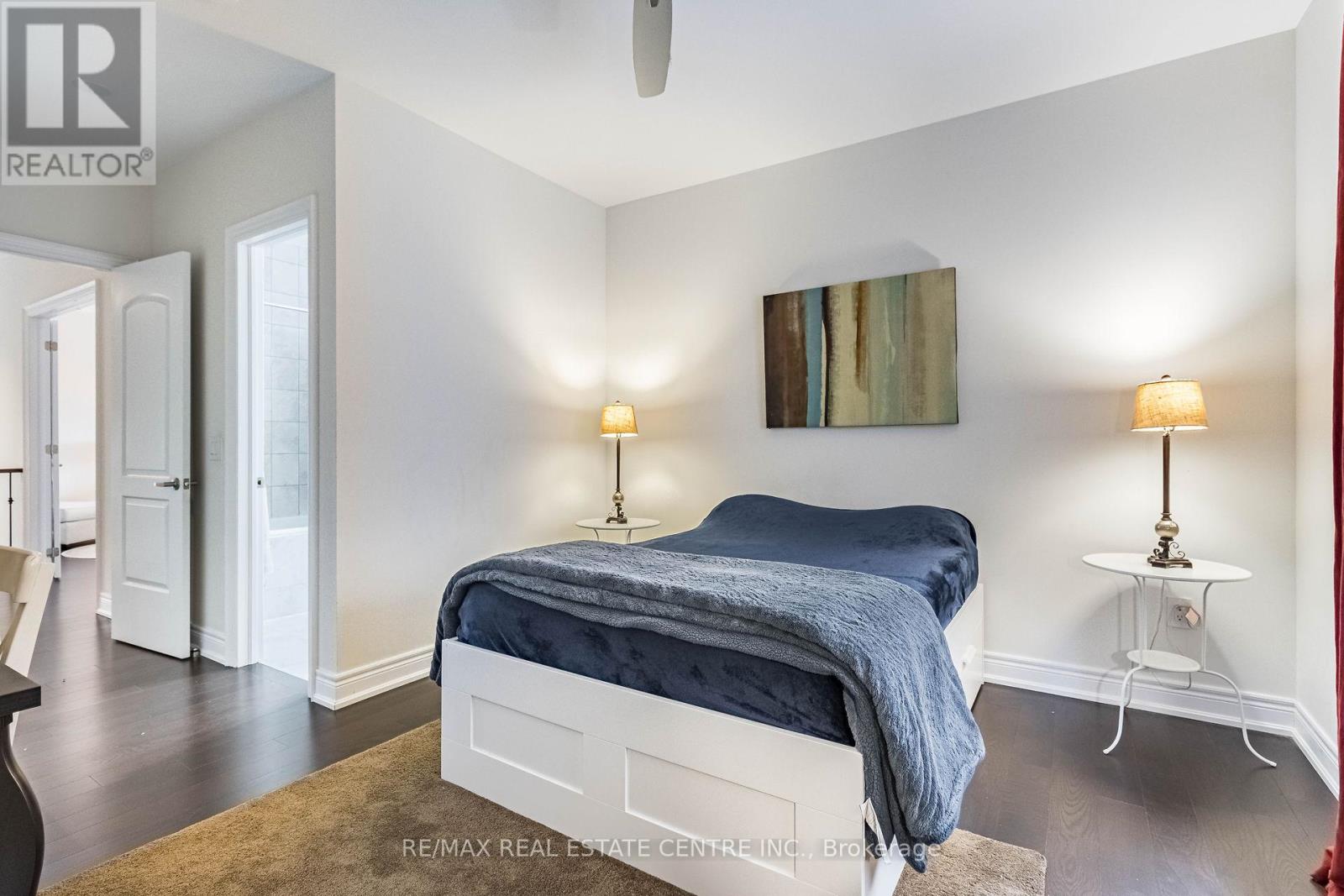 35 ARTHUR GRIFFIN CRESCENT - 22