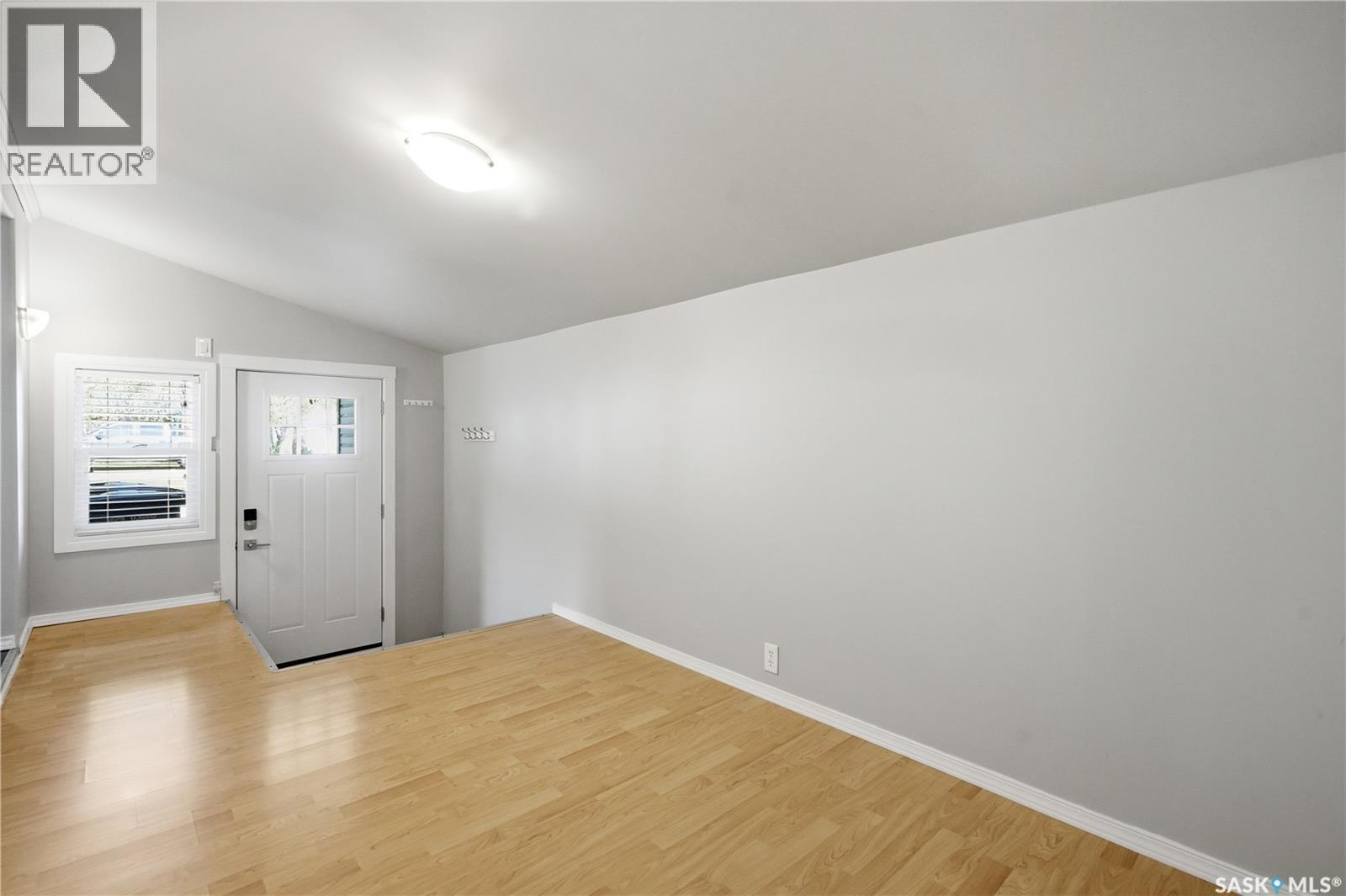 109 Wetmore STREET N - 5