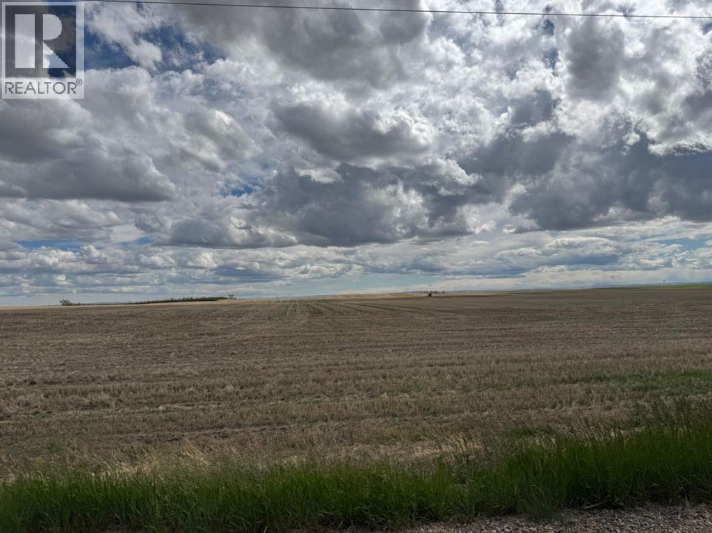 ON 220 Range — photo 12