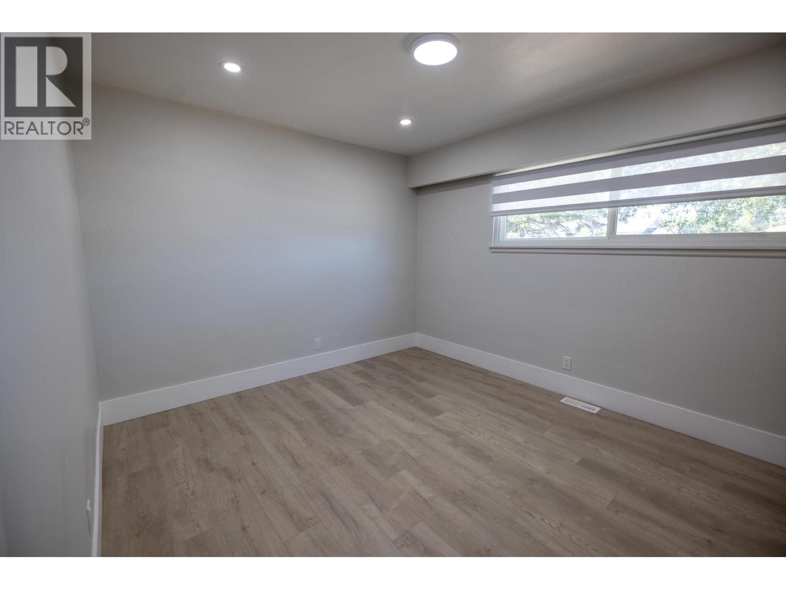 1558 CARNEY STREET - 12
