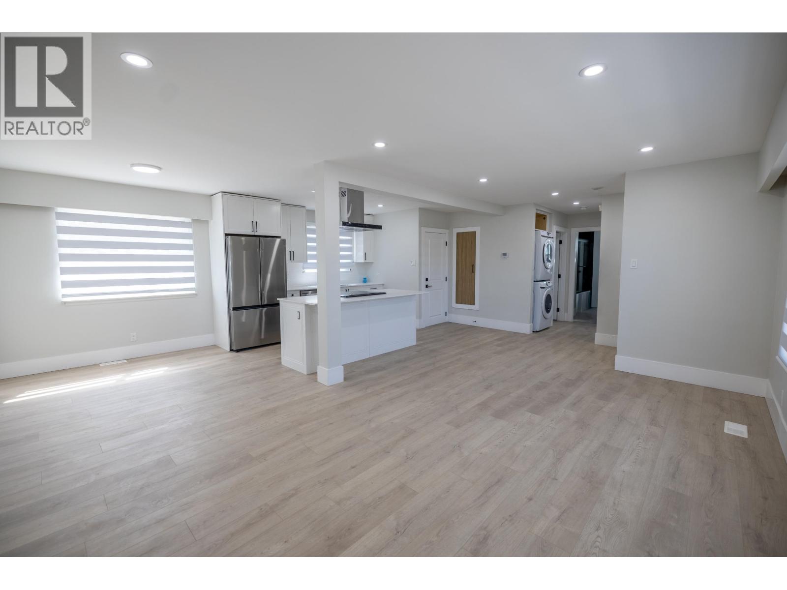 1558 CARNEY STREET - 4