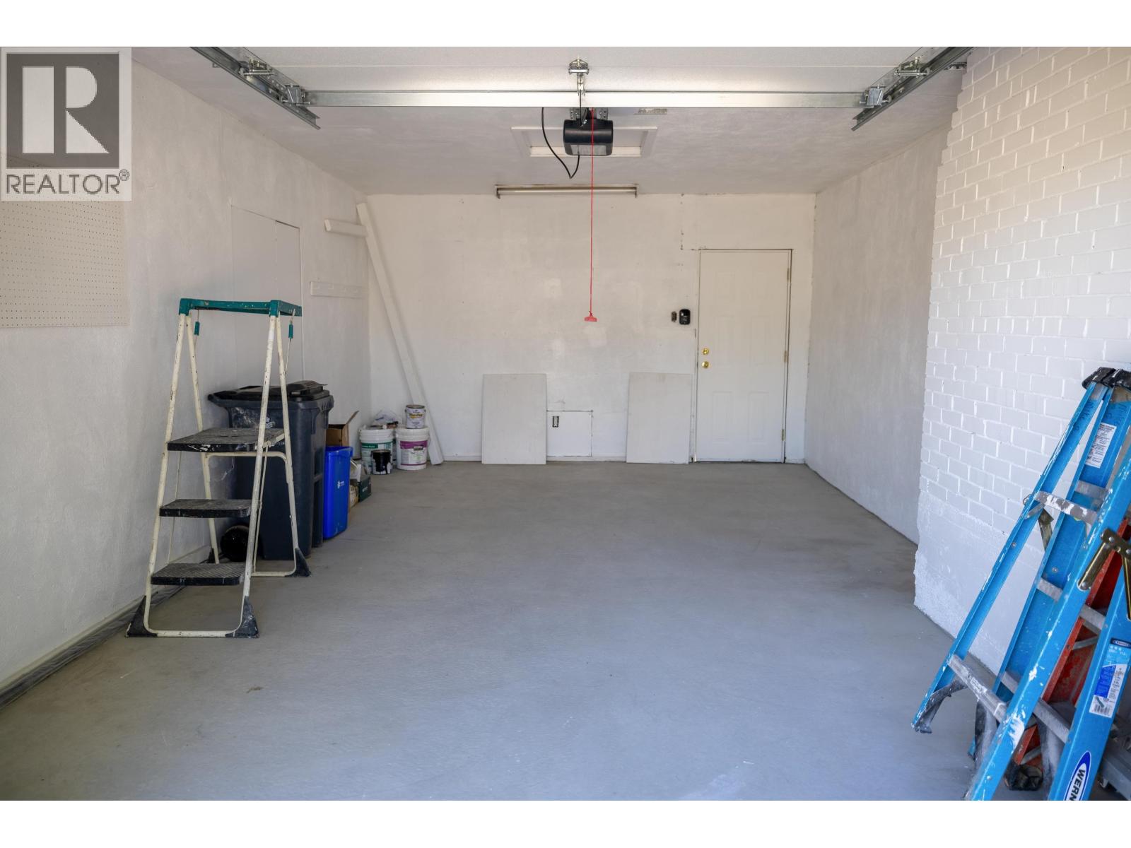 1558 CARNEY STREET - 23