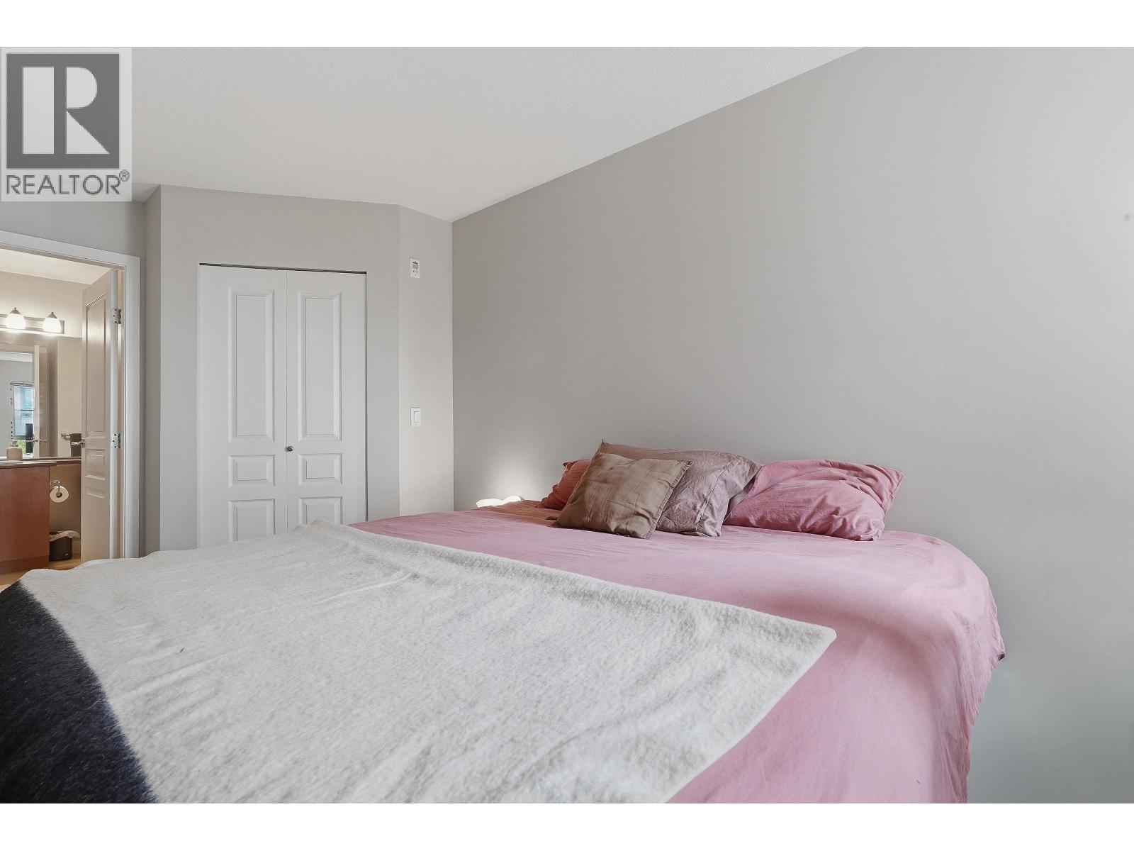 403 2088 BETA AVENUE, Burnaby
