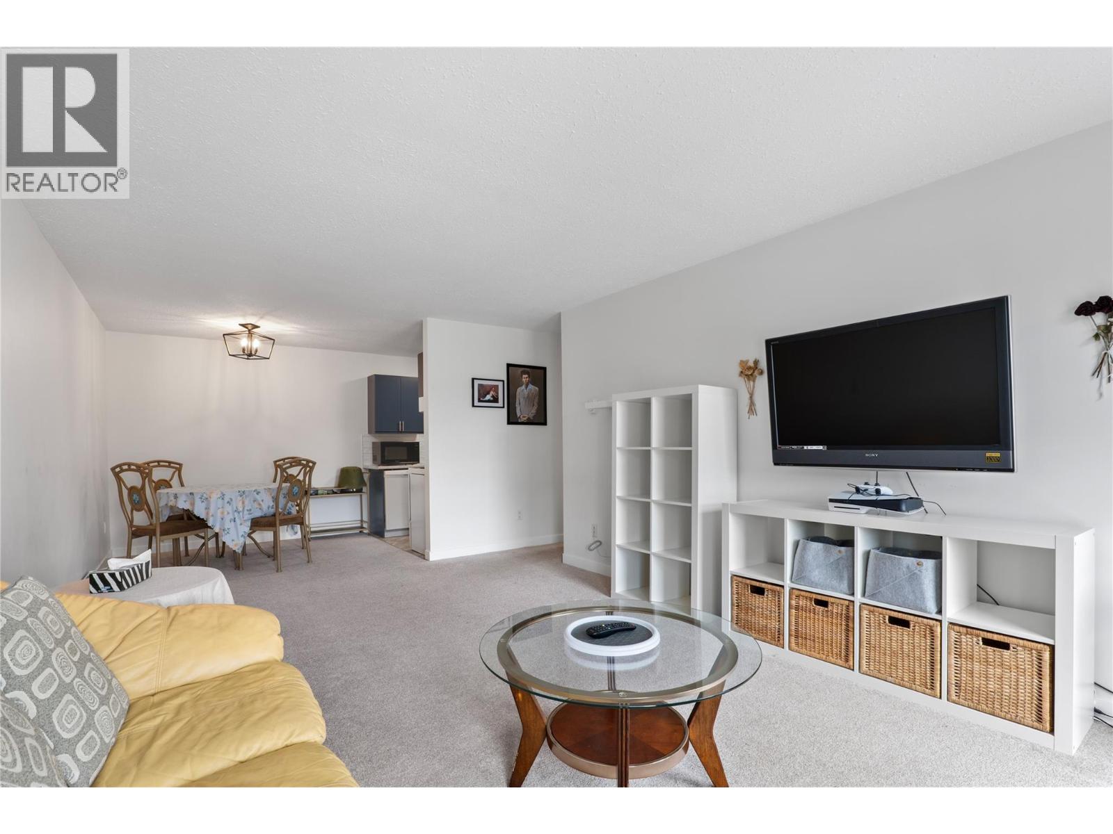 #106 1760 BRUNNER Avenue - 12