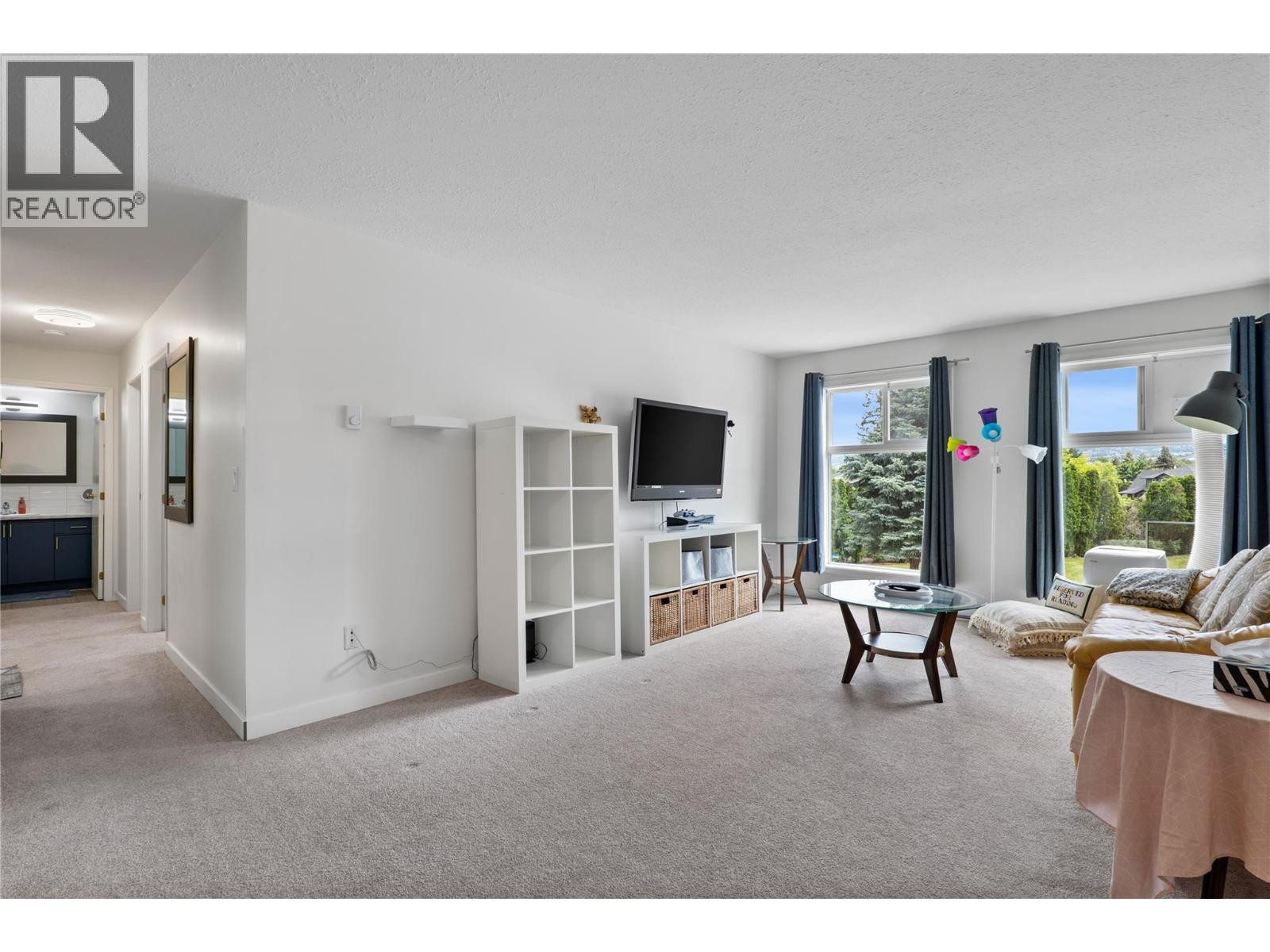 #106 1760 BRUNNER Avenue - 10
