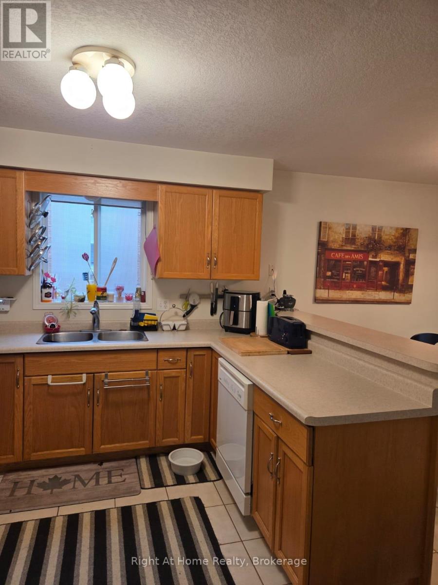 21 FULLER DRIVE - 10