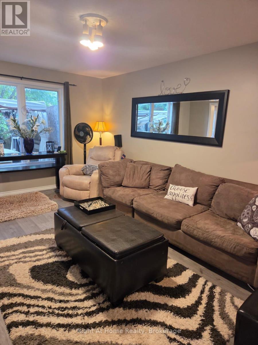 21 FULLER DRIVE - 6