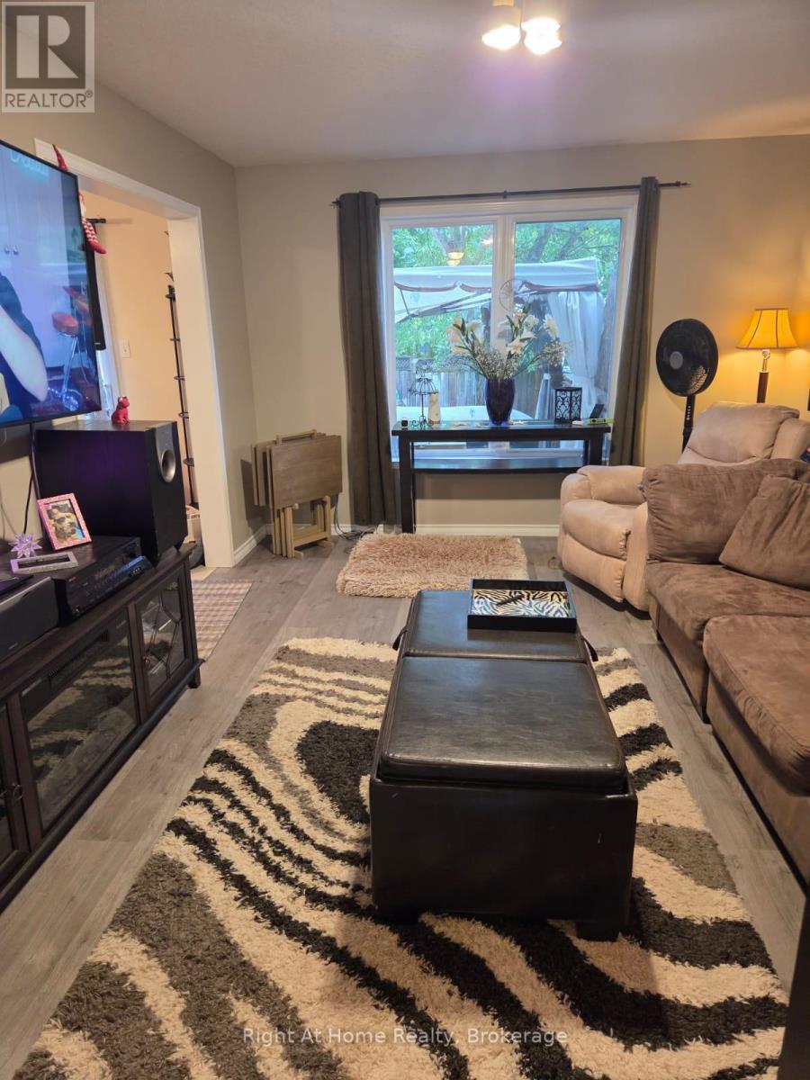 21 FULLER DRIVE - 7