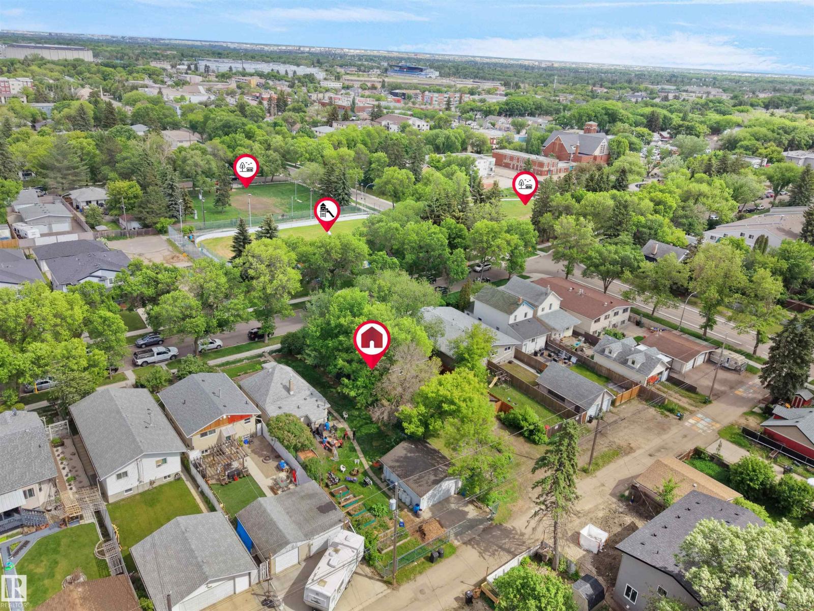 11918 86 ST NW - 39