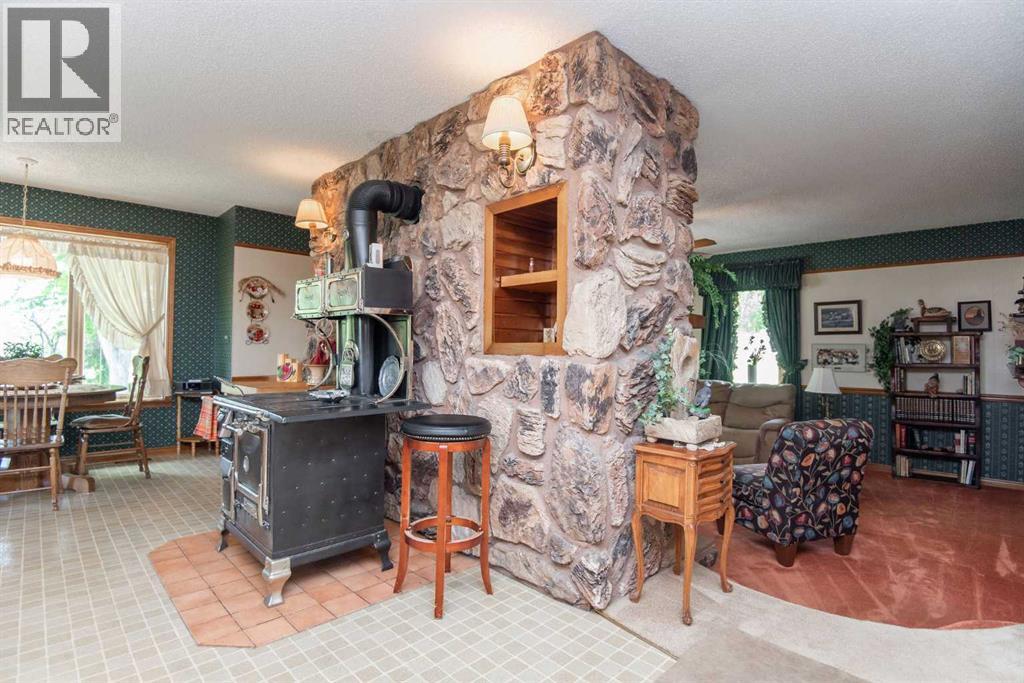 129, 28319 Township Road 384 — photo 11