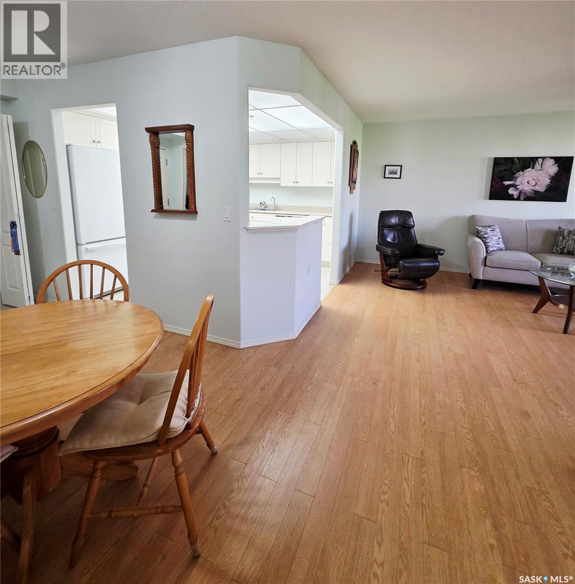 408 1622 ACADIA DRIVE - photo 3