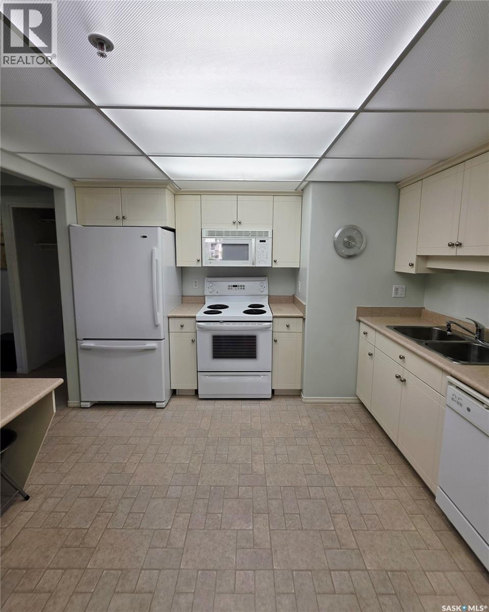 408 1622 ACADIA DRIVE - photo 5