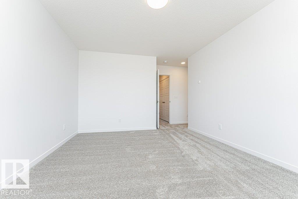 6298 180 AV NW — photo 27