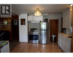 534 Cardiac Climb Rd, Tahsis, BC V0P1X0 Photo 18