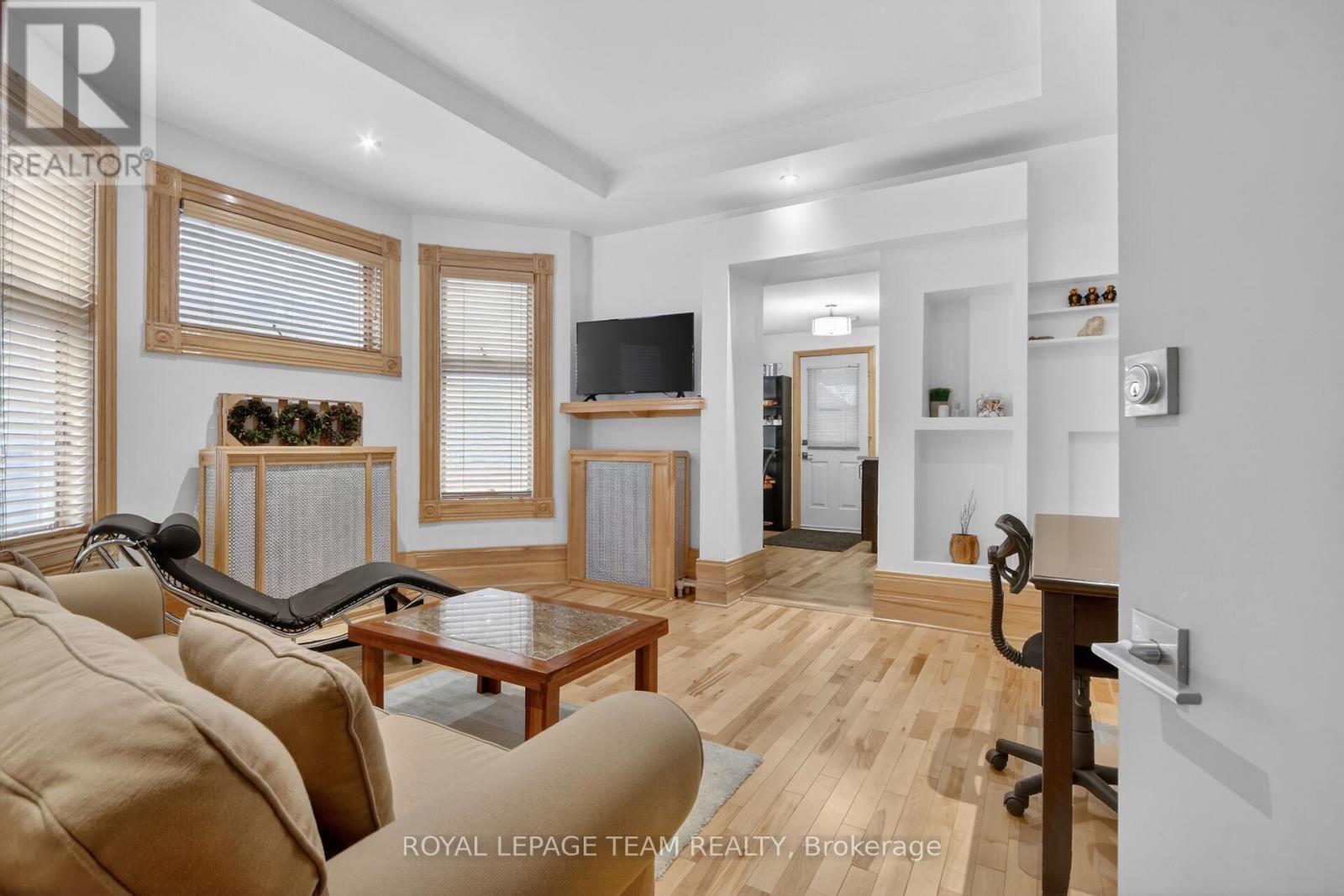 6 Bed, 5 Bath Multi-Family for Sale in Ottawa – 64 DELAWARE AVENUE S, Ottawa – MLS# X13448840 - Image 34