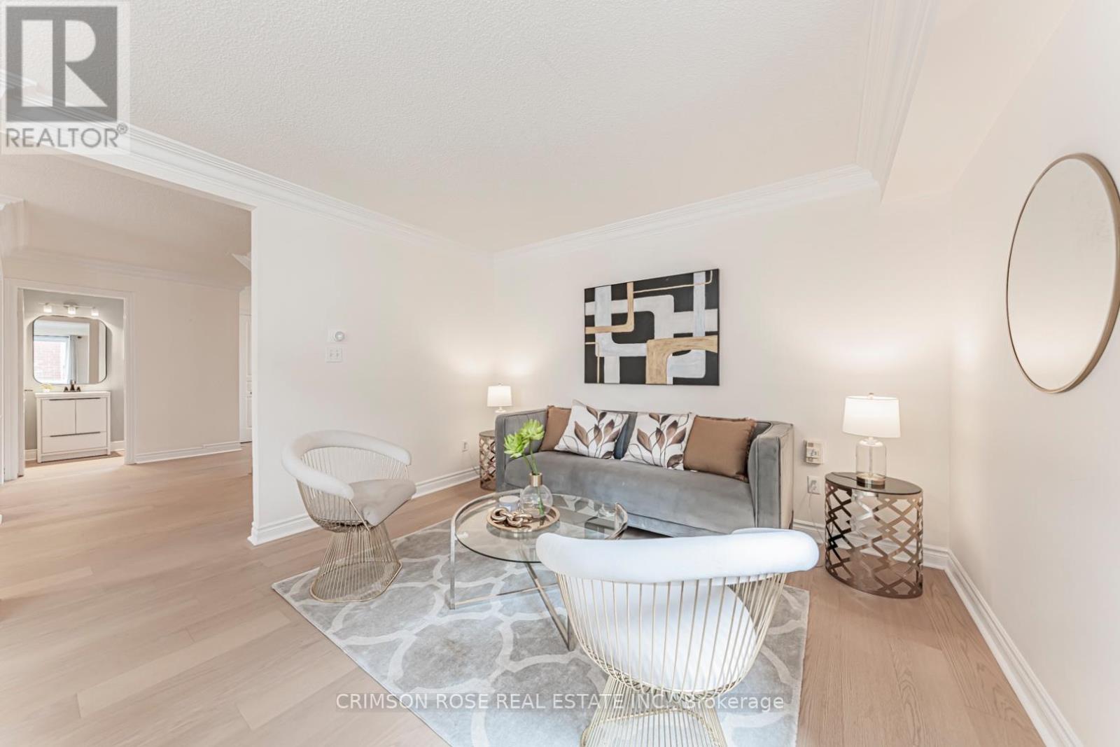 489 RAVINEVIEW WAY - 11
