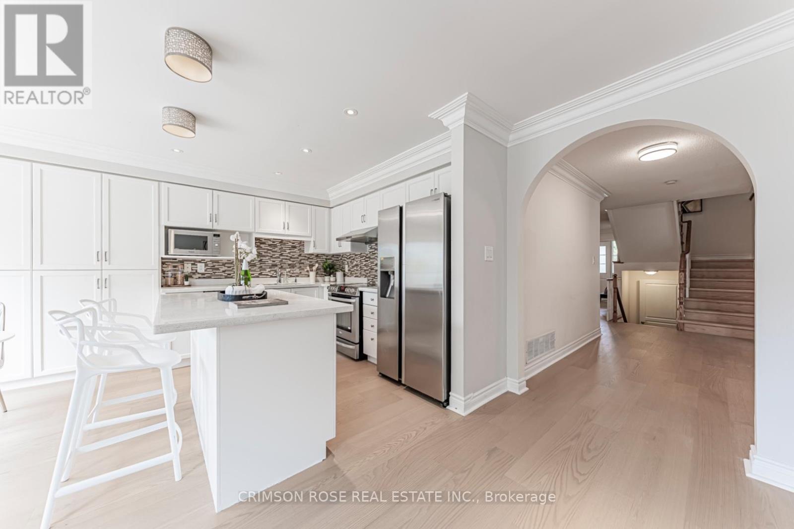 489 RAVINEVIEW WAY - 19
