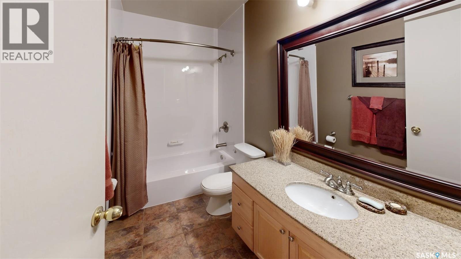 2118 Elderkin DRIVE E — photo 21