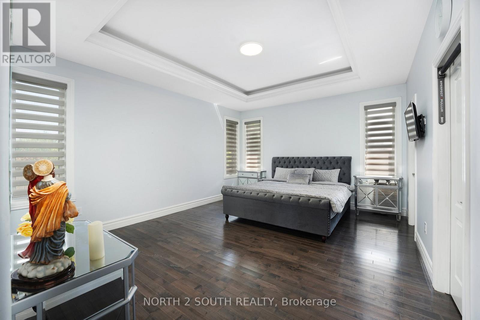 268 CAROLE COURT - 16
