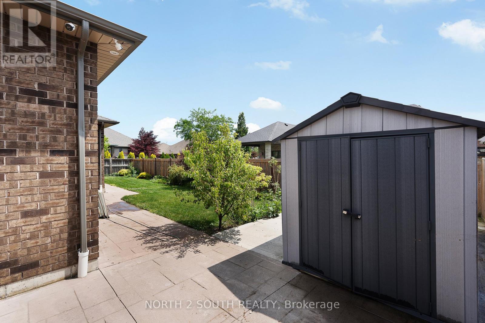 268 CAROLE COURT - 29