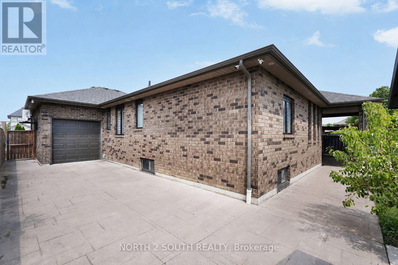 268 CAROLE COURT - 30