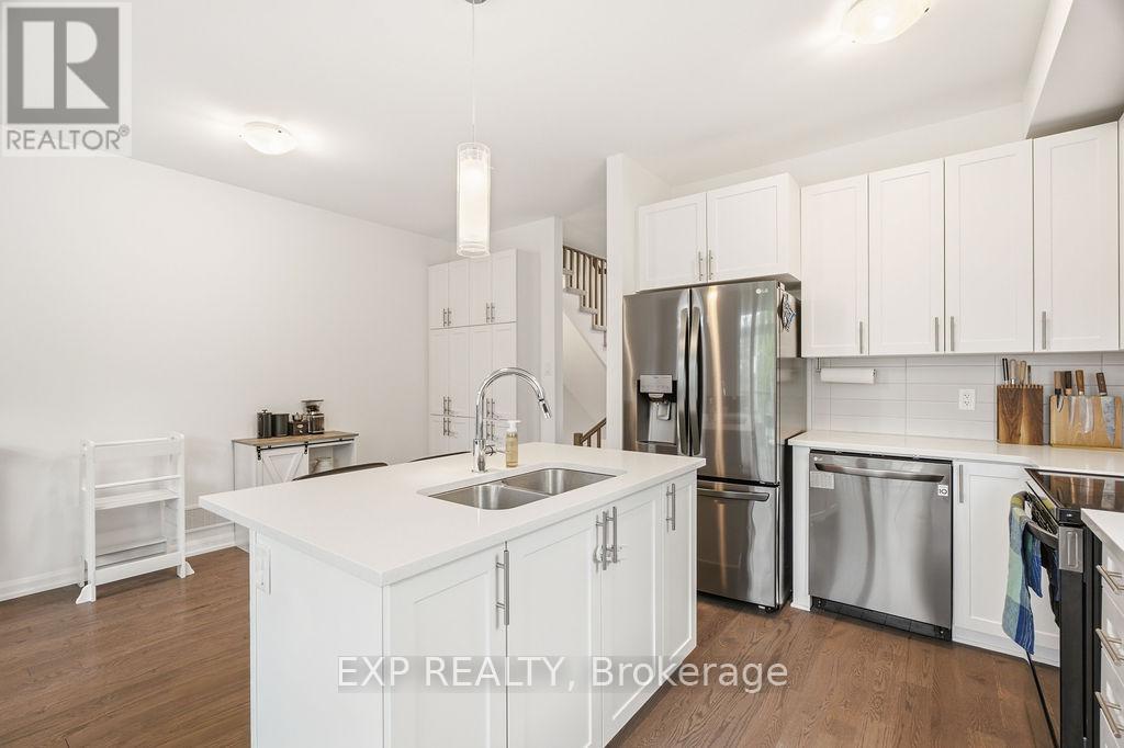 3 Bed, 3 Bath House for Sale in Ottawa – 555 HALO PRIVATE, Ottawa – MLS# X13448486 - Image 19