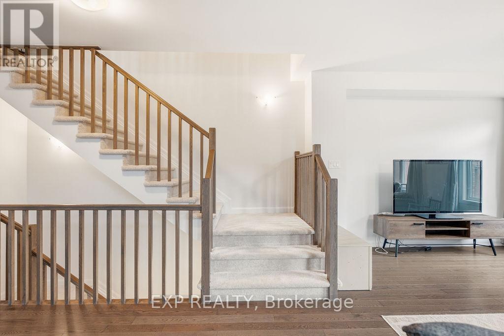 3 Bed, 3 Bath House for Sale in Ottawa – 555 HALO PRIVATE, Ottawa – MLS# X13448486 - Image 28