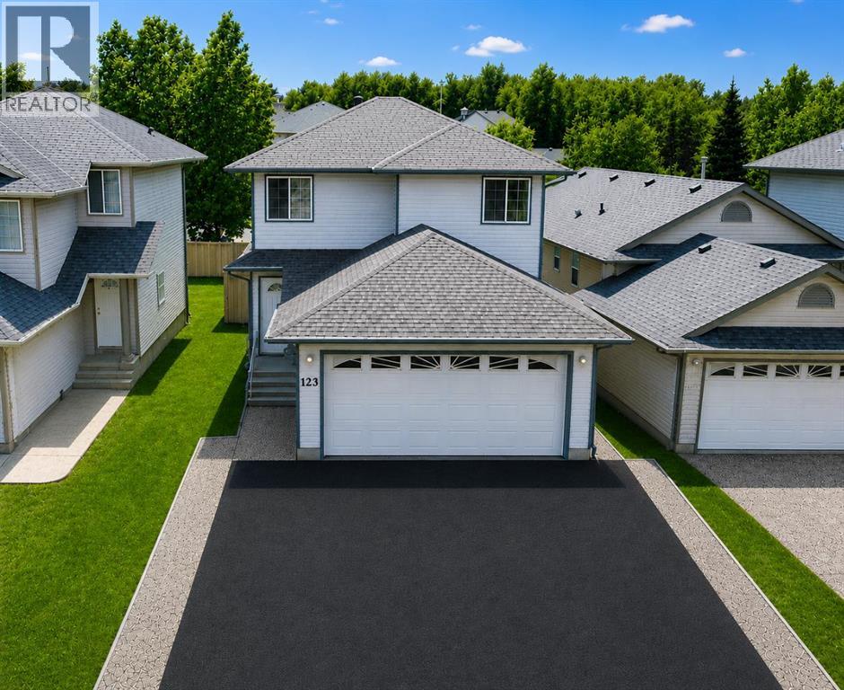 123 J.W. Mann Drive, Fort McMurray