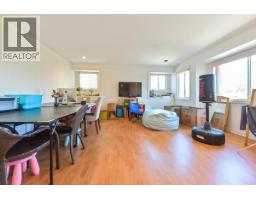 9760 Gilhurst Crescent, Richmond, BC V7A1P2 Photo 36