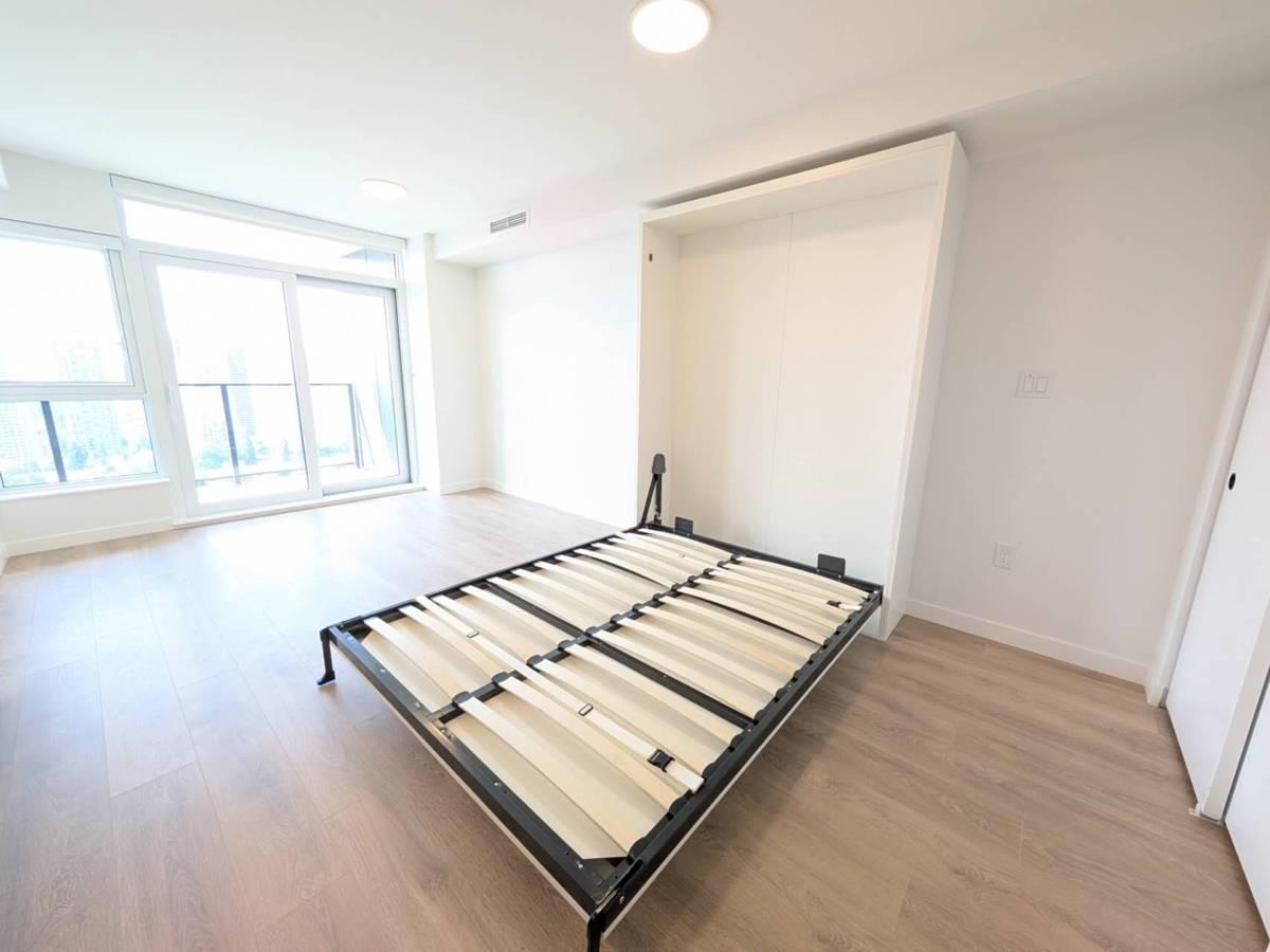 28XX 13738 CENTRAL AVE, Surrey