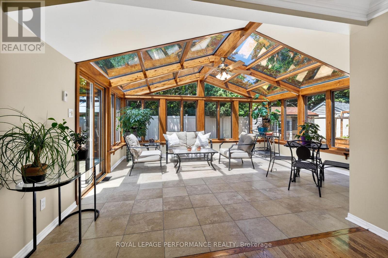 569 PRINCESS LOUISE DRIVE - 6