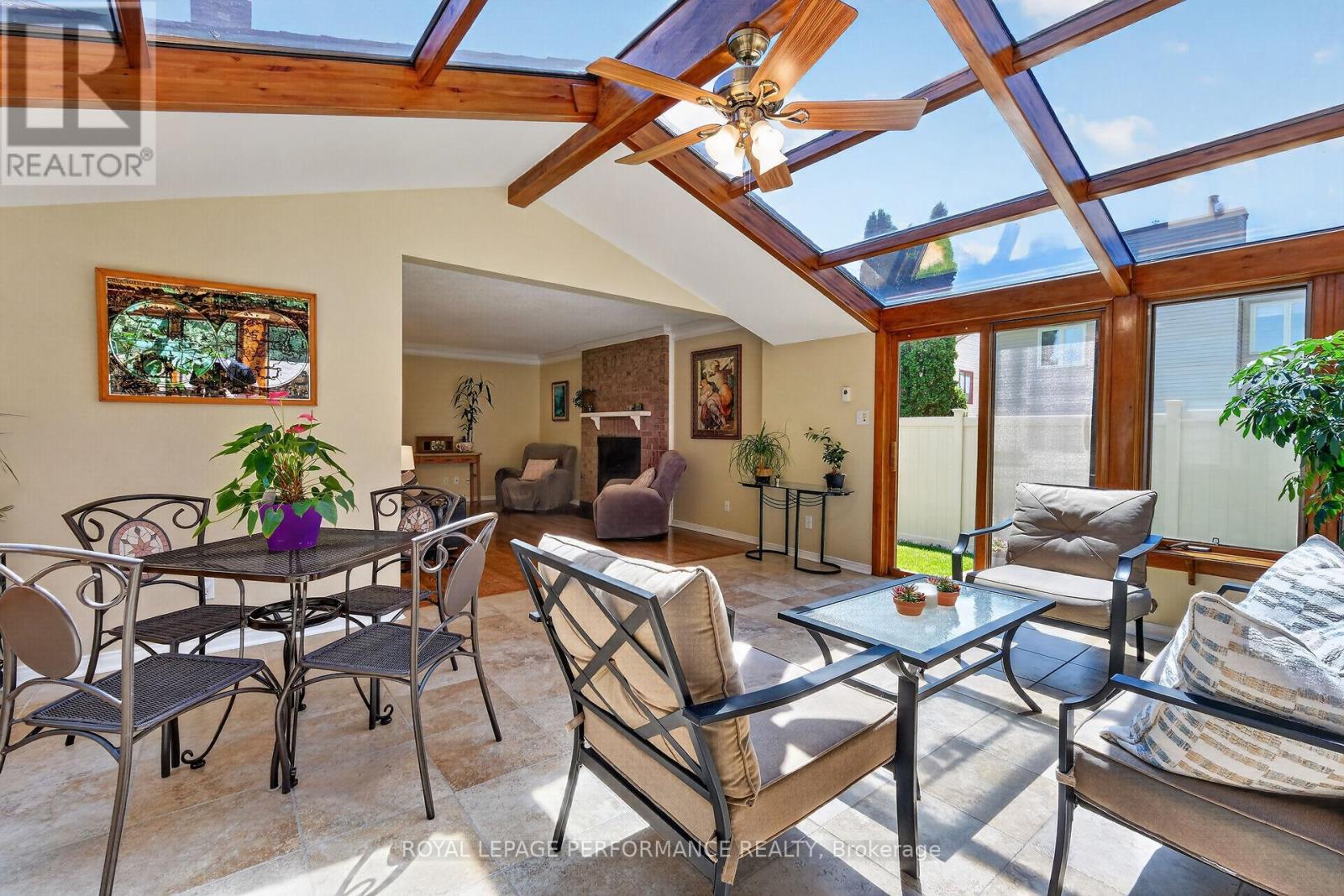 569 PRINCESS LOUISE DRIVE - 8