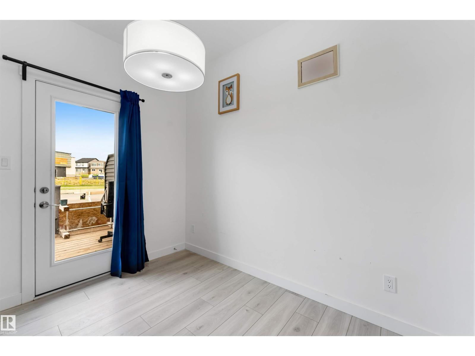 #1 2710 66 ST SW - 12
