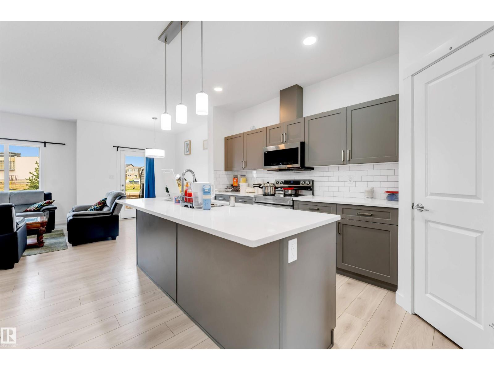 #1 2710 66 ST SW - 15