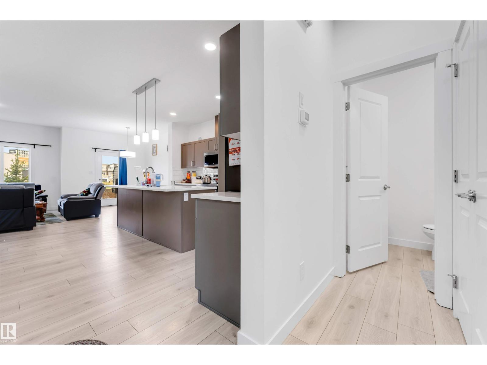 #1 2710 66 ST SW - 18
