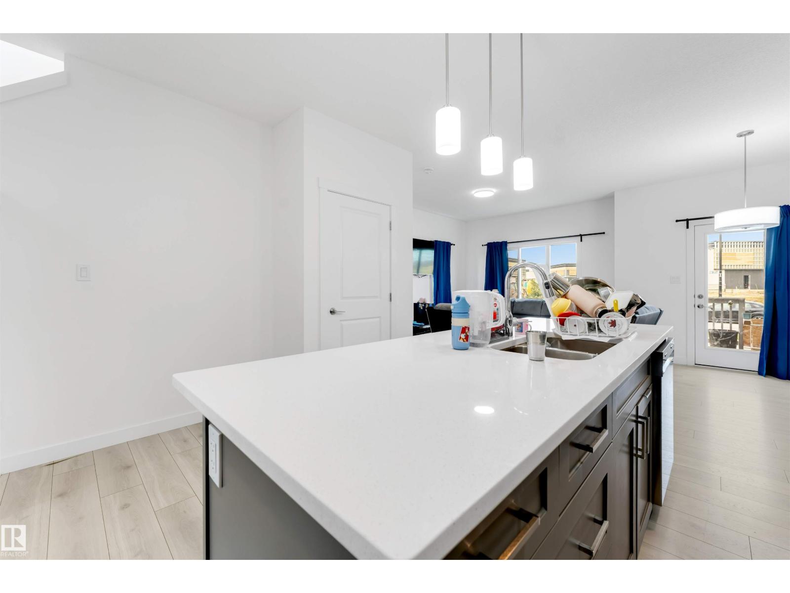 #1 2710 66 ST SW - 19