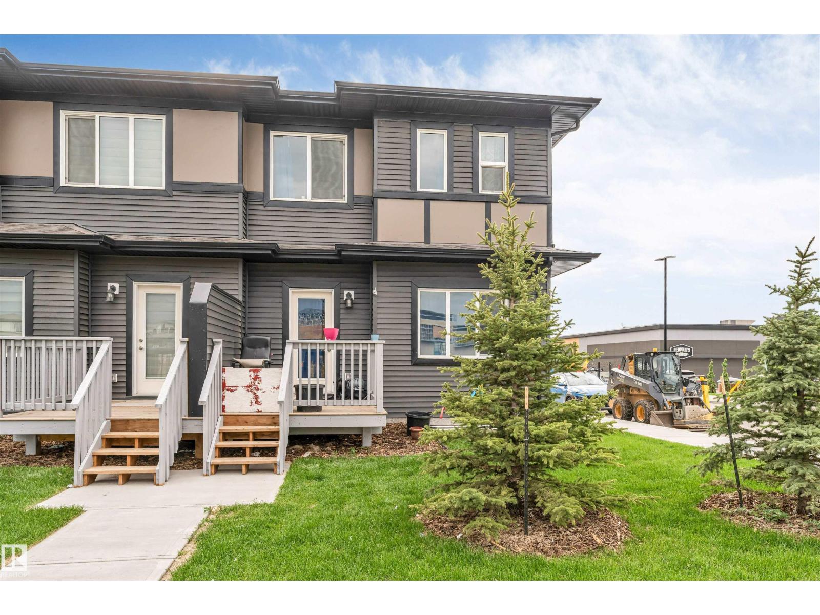 #1 2710 66 ST SW - 4
