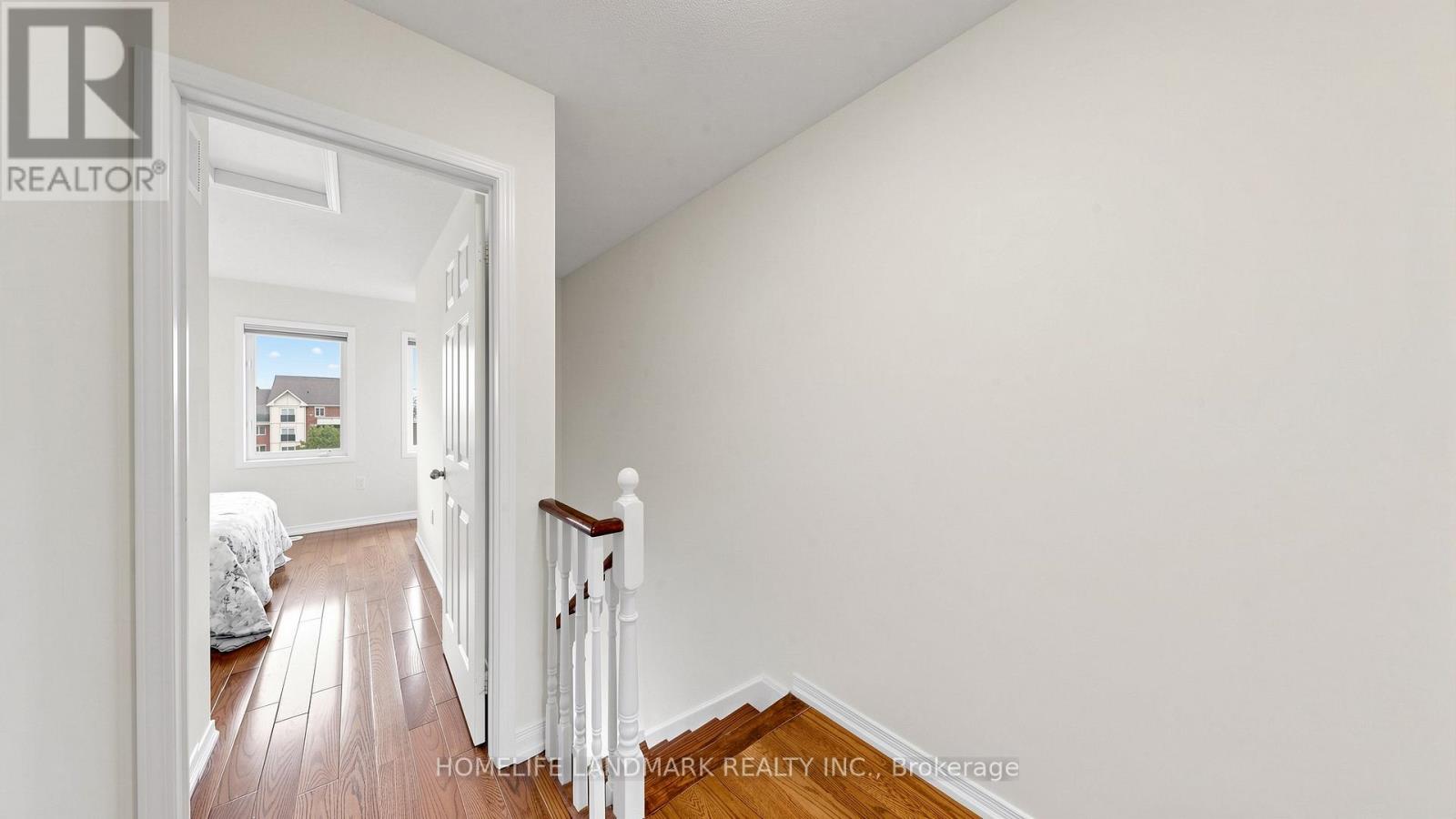 70 SANCTUARY WAY - 17