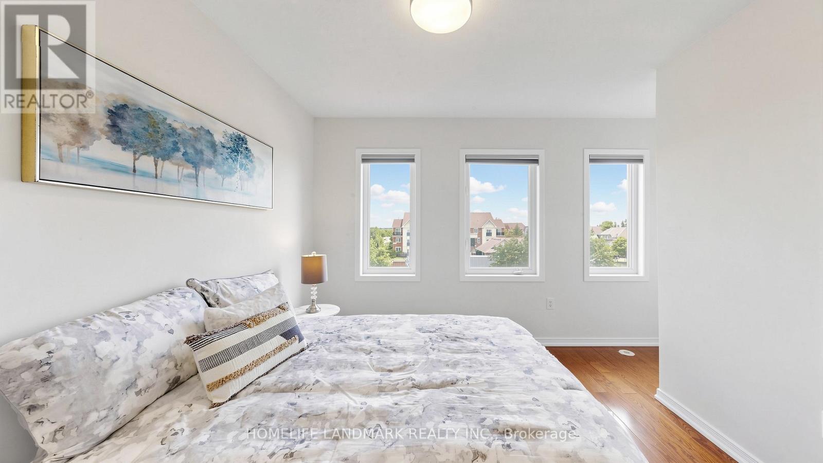 70 SANCTUARY WAY - 24