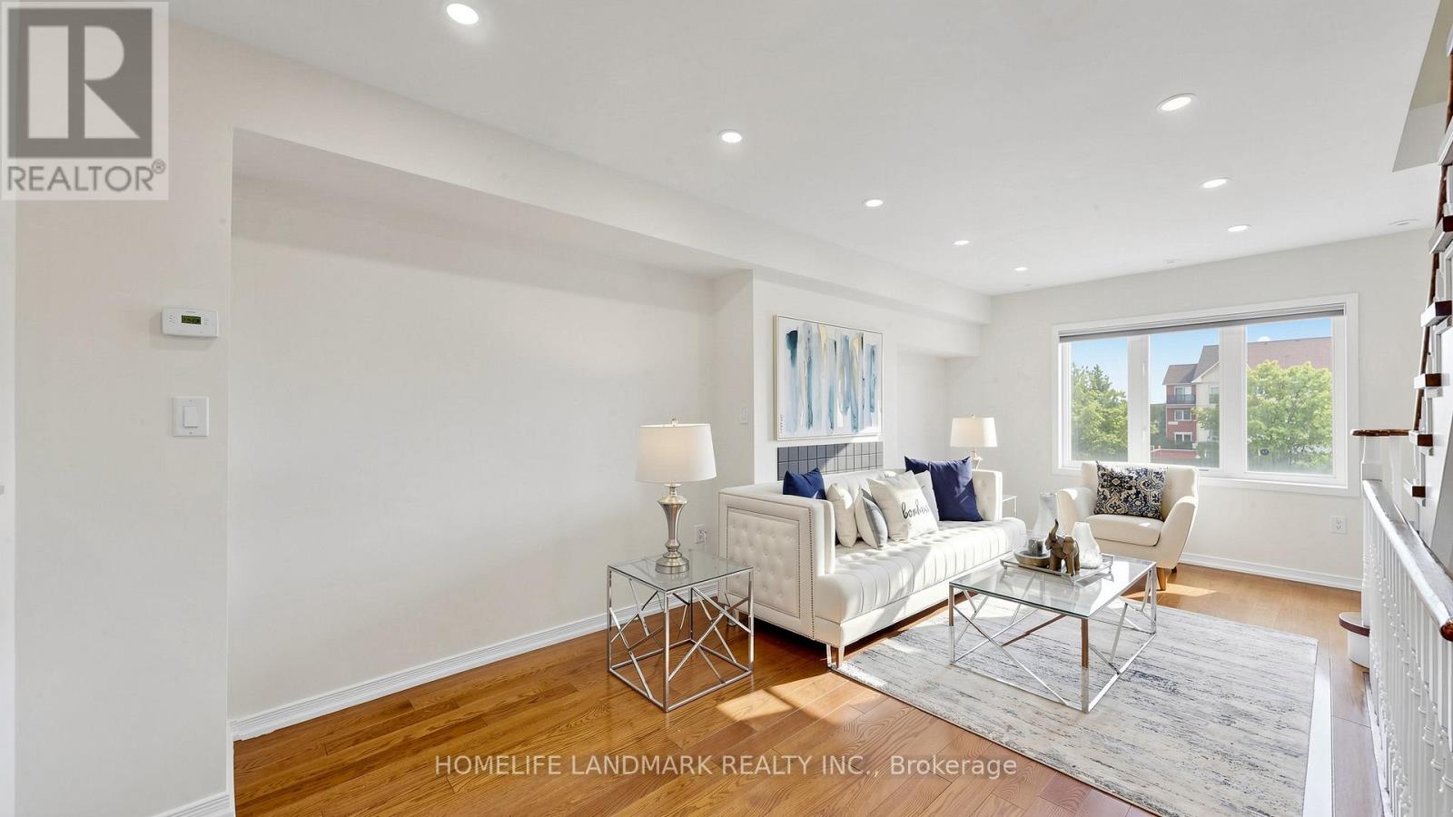 70 SANCTUARY WAY - 3